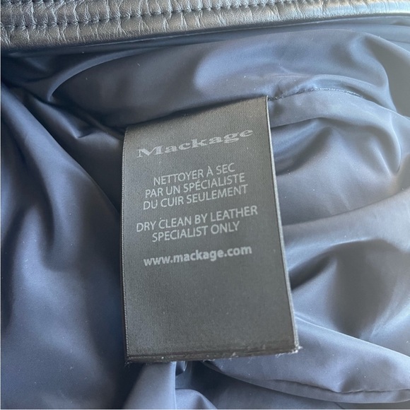 Navy Mackage XXS puffer coat - Picture 6 of 7